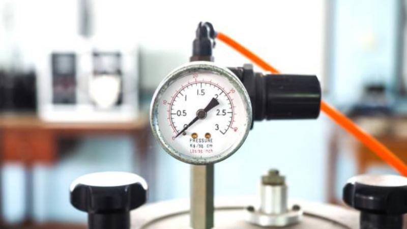 Como Realizar a Calibração da Pressão de Equipamentos com Precisão Como Realizar a Calibração da Pressão de Equipamentos com Precisão